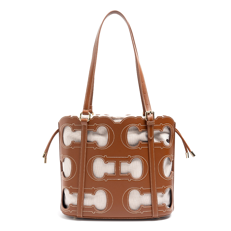 CH Tote Bag mit Logo-Ausschnit – Luxury Bags Without Logo Bewertung und Preis