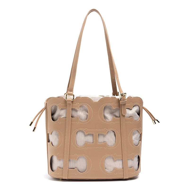 CH Tote Bag mit Logo-Ausschnit – Luxury Bags Without Logo Bewertung und Preis